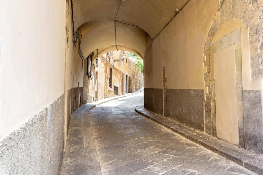 A Due Passi Da Ponte Vecchio Lägenhet Florens Exteriör bild
